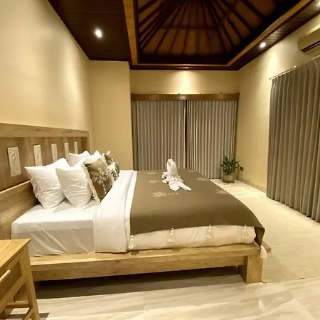 Cozy 3 Bedroom Villa In Seminyak Exterior photo